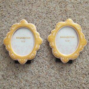 2 Bridgerton Mini Gold Picture Frames